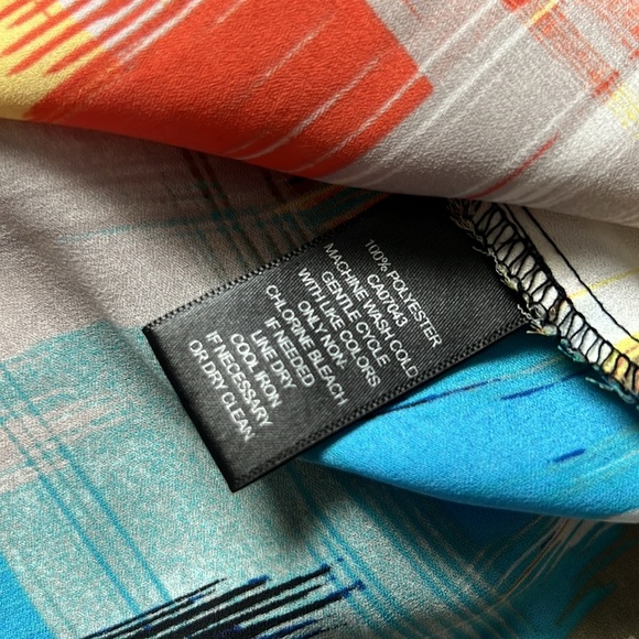 SPENSE Colourful Women’s Sleeveless Blouse - Picture 4 of 6